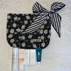 Sozakka Zip Top Fabric Make-Up Bag, Bow, NWOT, Avène Sample Size Items Included